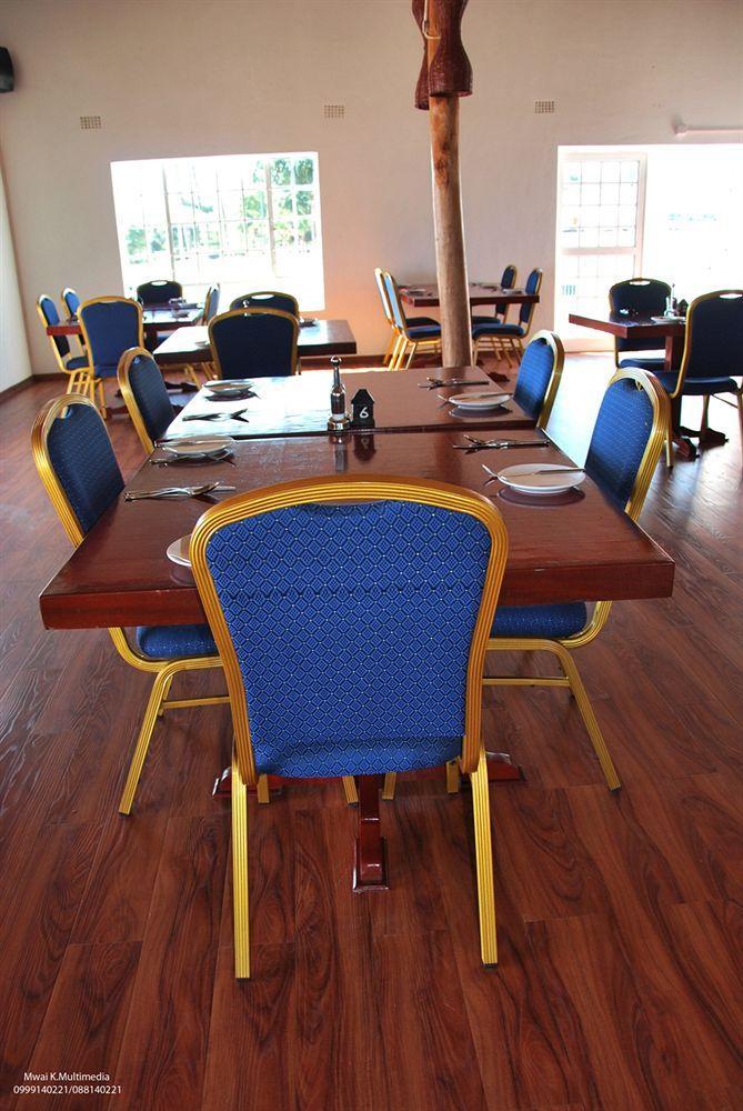 Skinny Hippos Lodge Mangochi エクステリア 写真